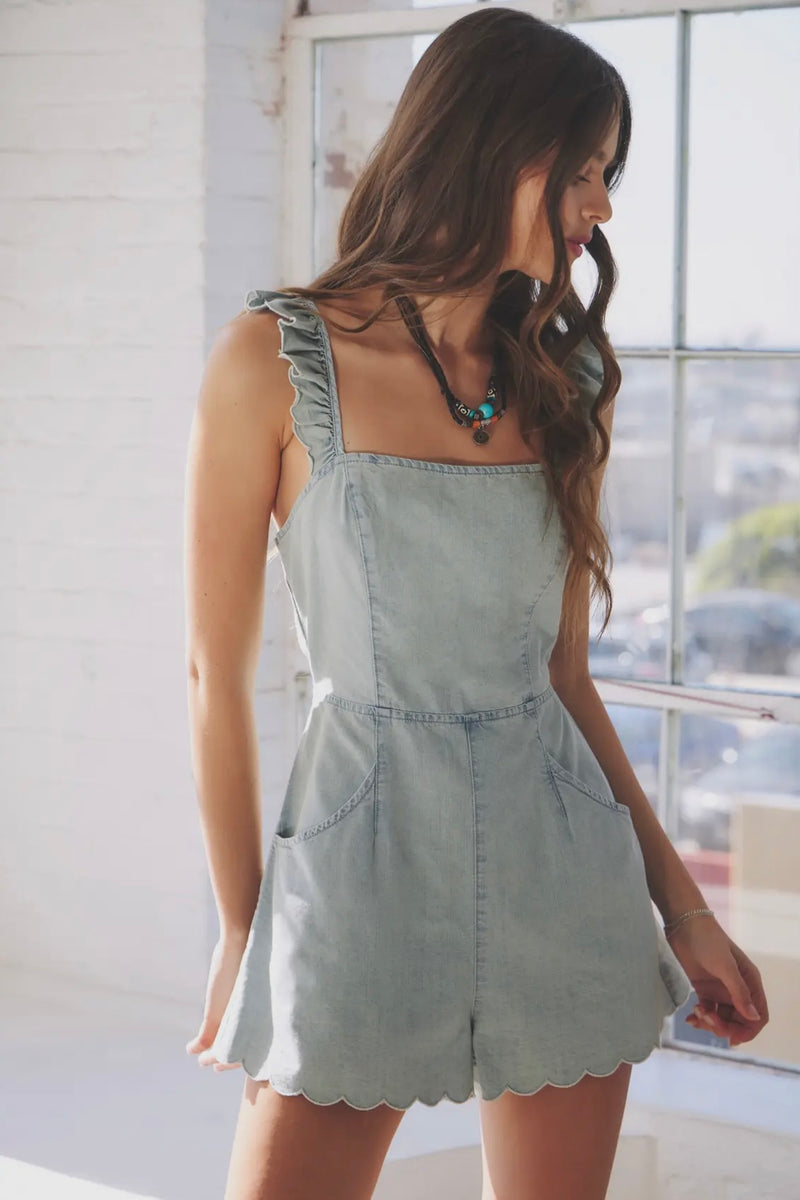 Scallop Edge Ruffle Strap Denim Romper