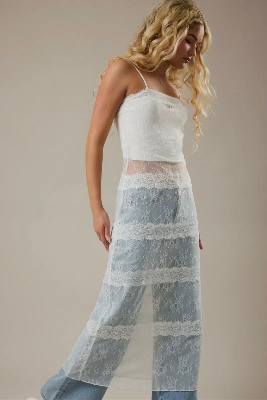 Delilah Lace Maxi Dress