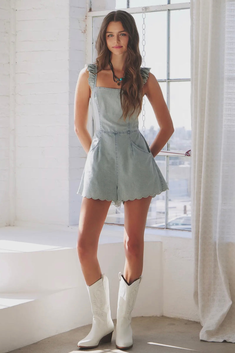 Scallop Edge Ruffle Strap Denim Romper