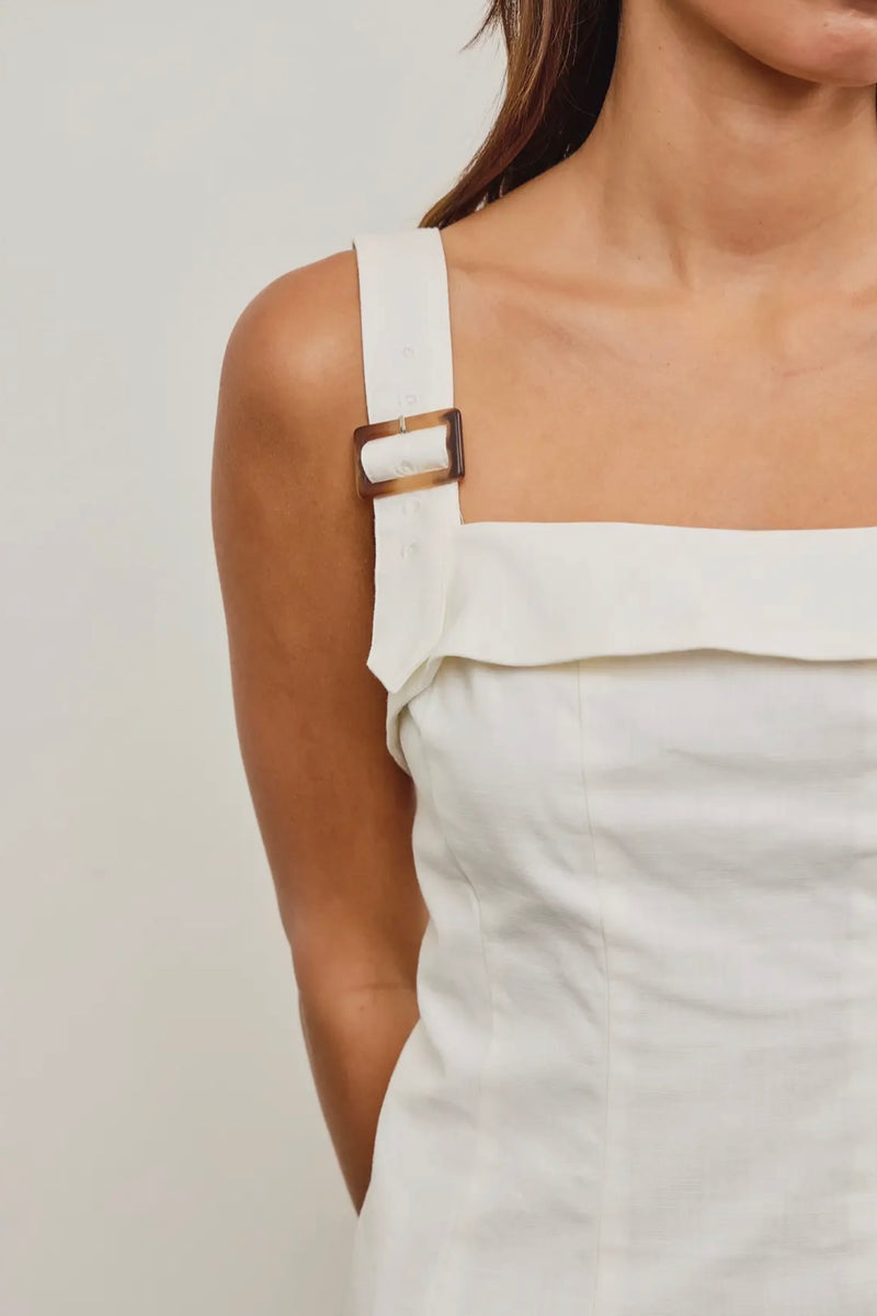 Stretched Linen Dress with Buckle Straps